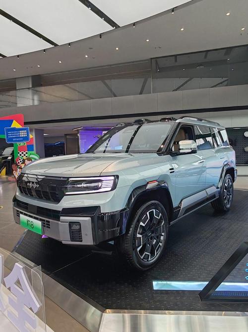 东莞344比亚迪方程豹硬派越野的爆款，英菲尼迪35周年与你共成长